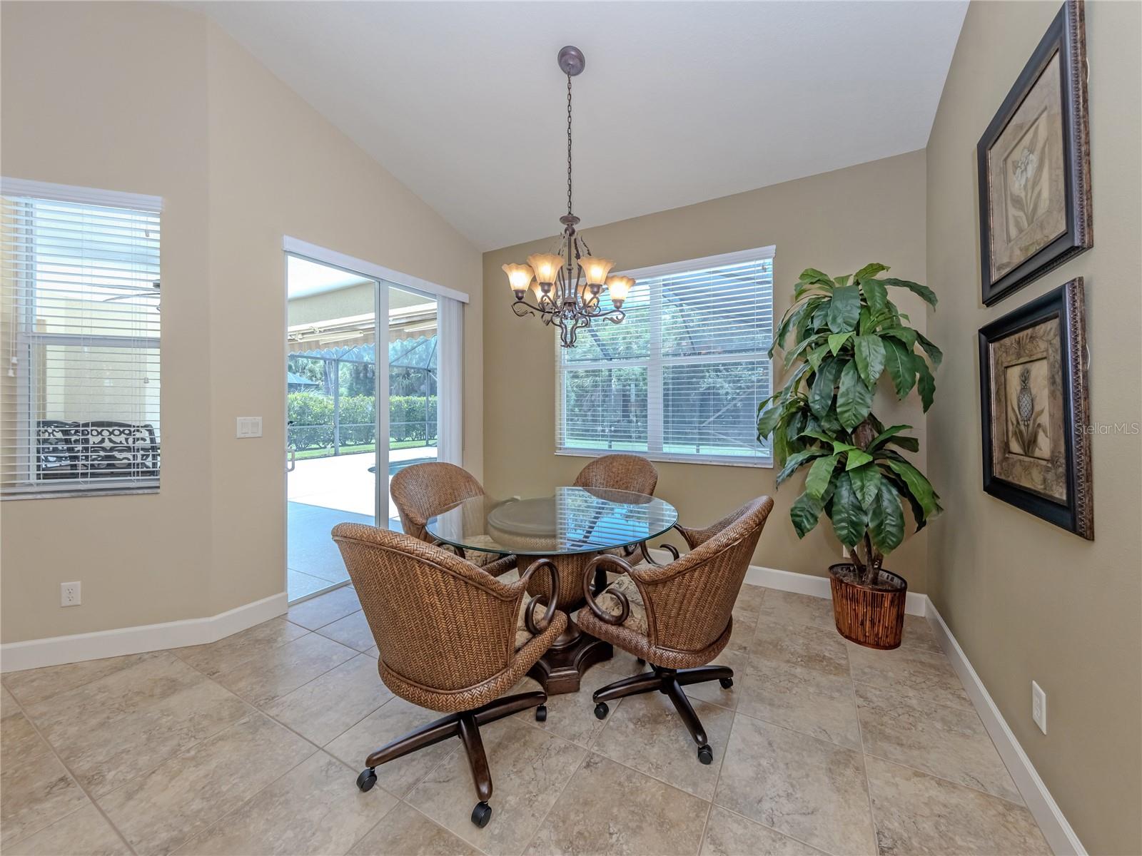 STONE WALK - Residential