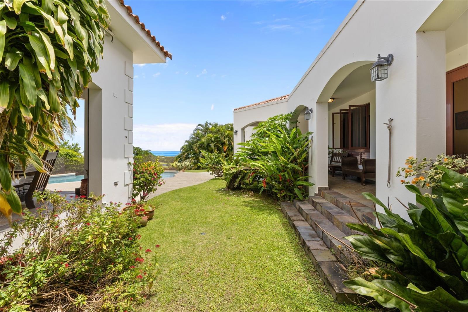 LAS VISTAS RIO MAR - Residential