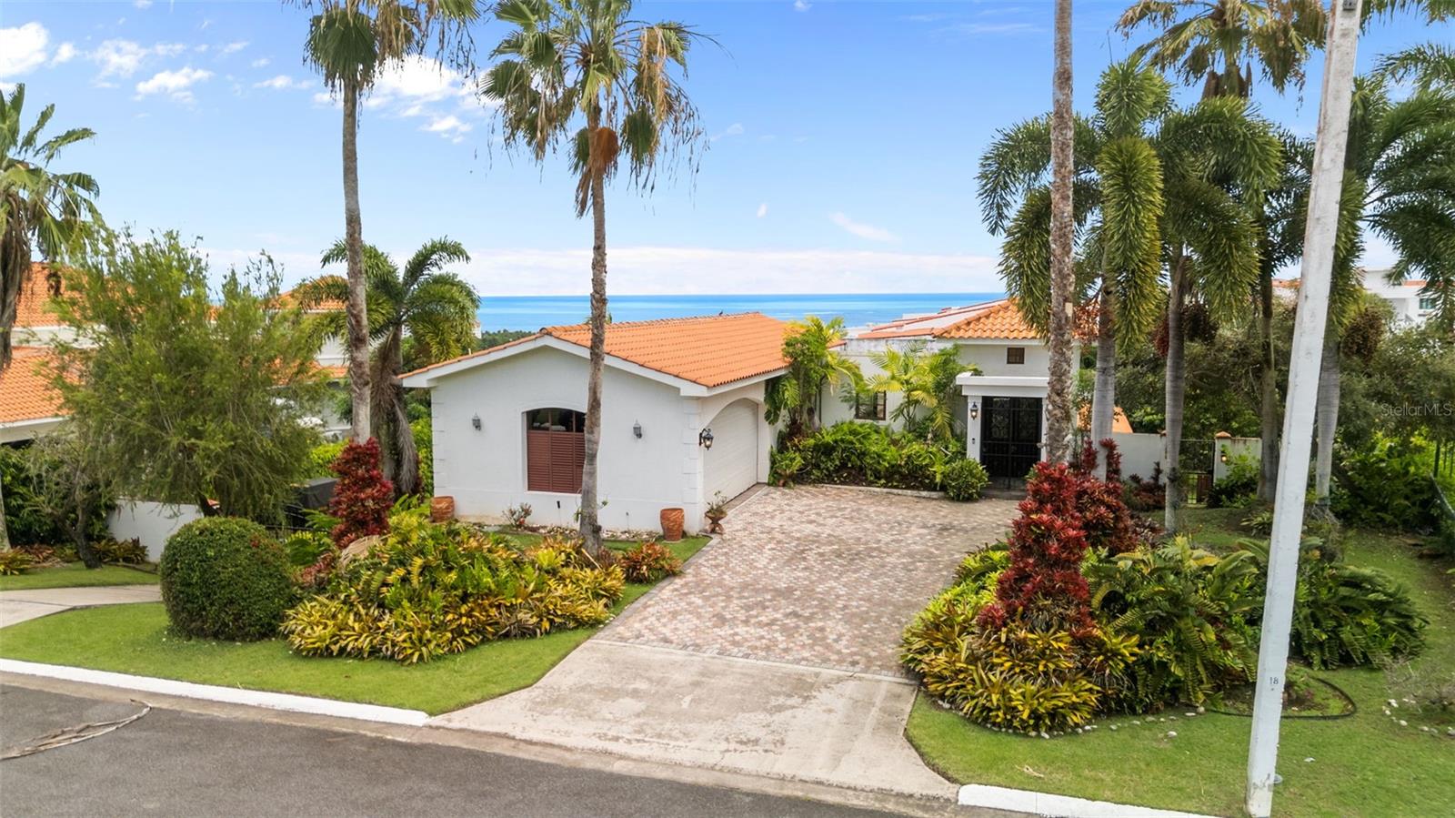 LAS VISTAS RIO MAR - Residential