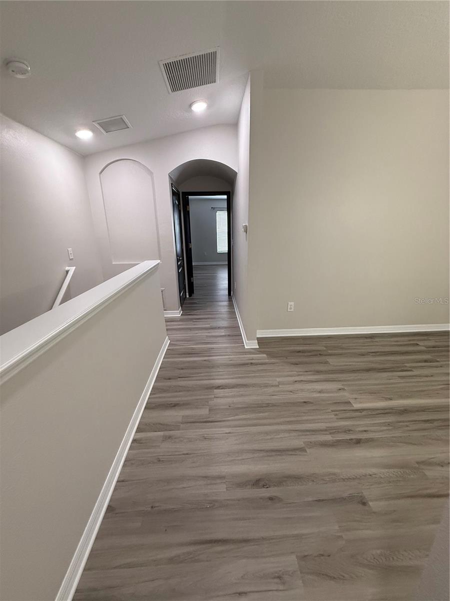 MEADOW POINTE 03 PRCL UU - Residential Lease