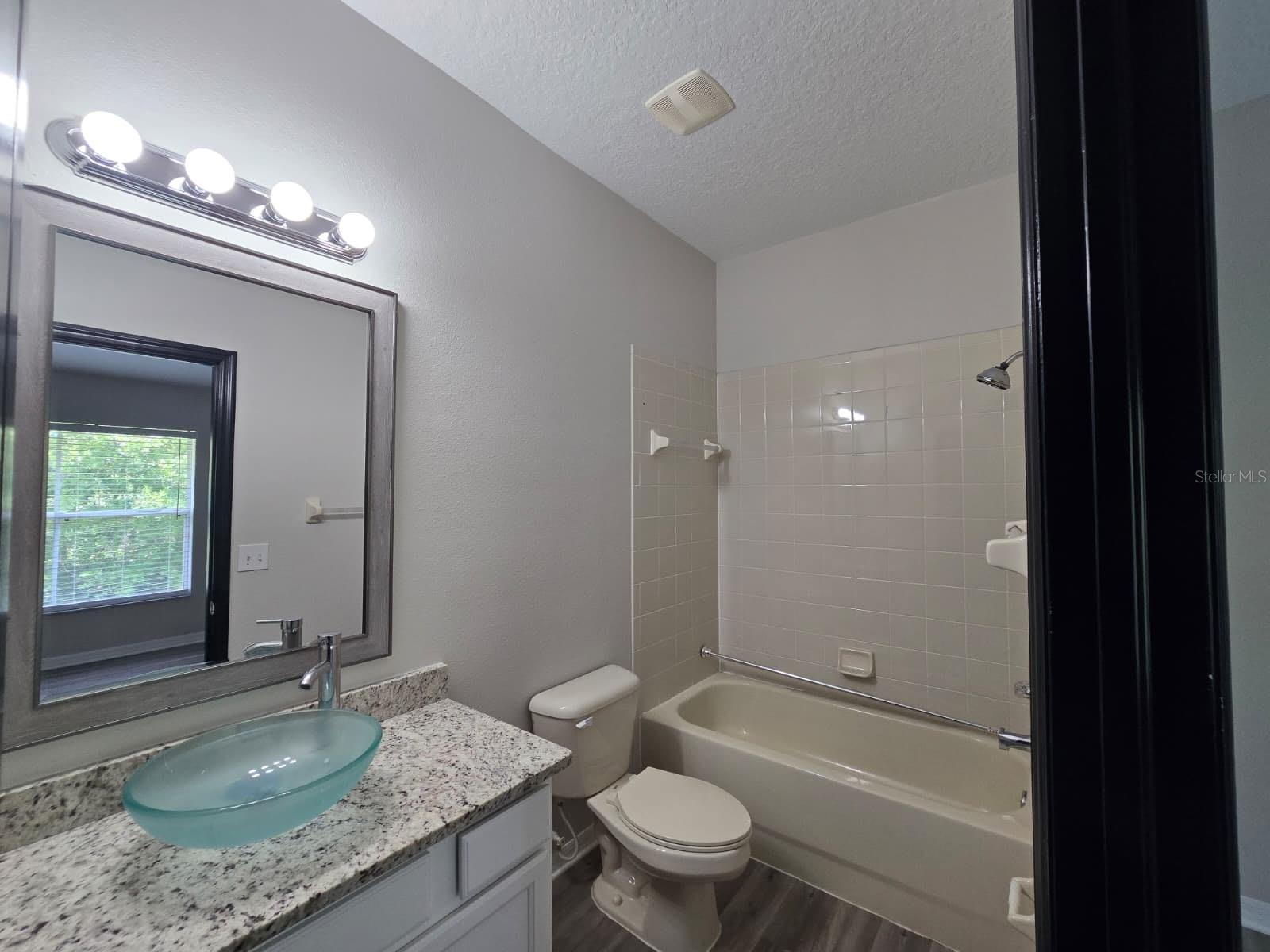 MEADOW POINTE 03 PRCL UU - Residential Lease