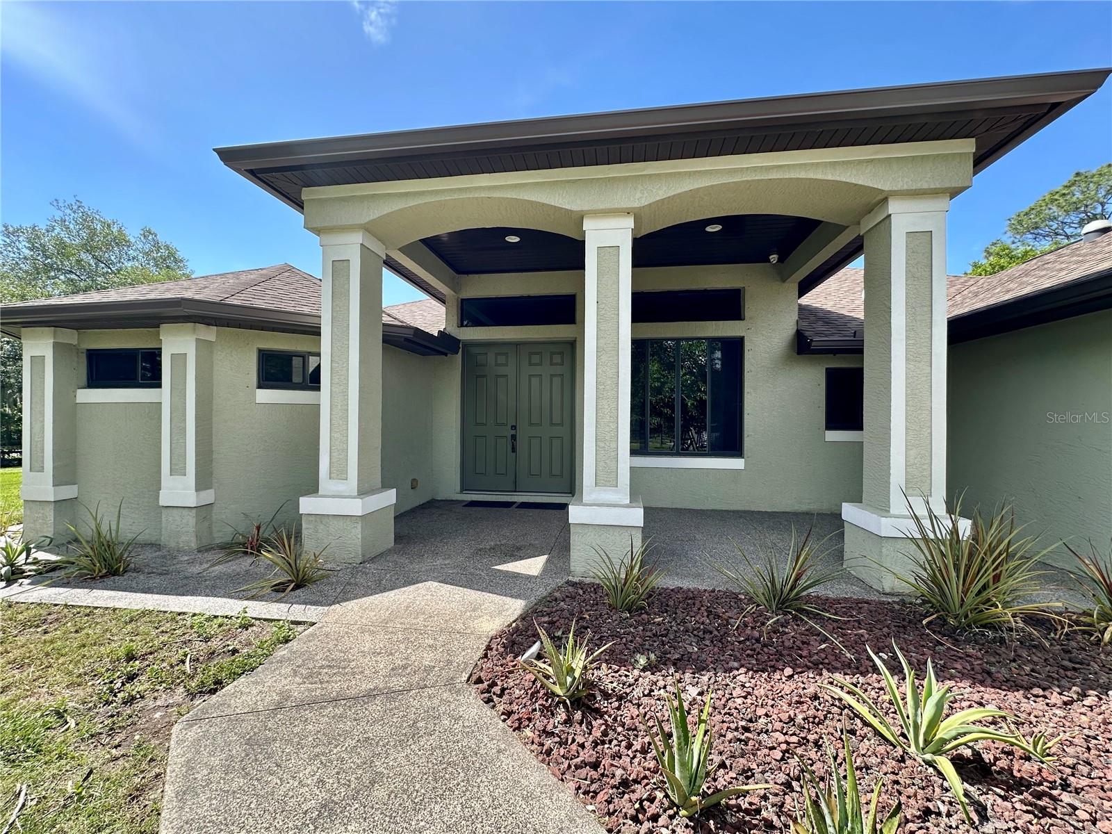 NORTH PORT CHARLOTTE ESTATES - Residential