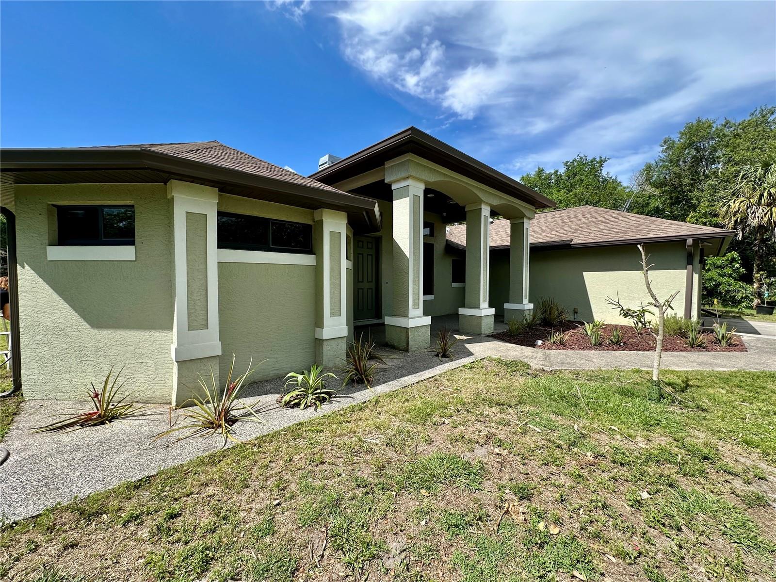 NORTH PORT CHARLOTTE ESTATES - Residential
