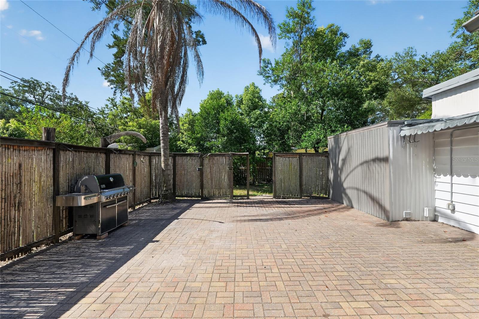 HAMPTON HEIGHTS - Residential