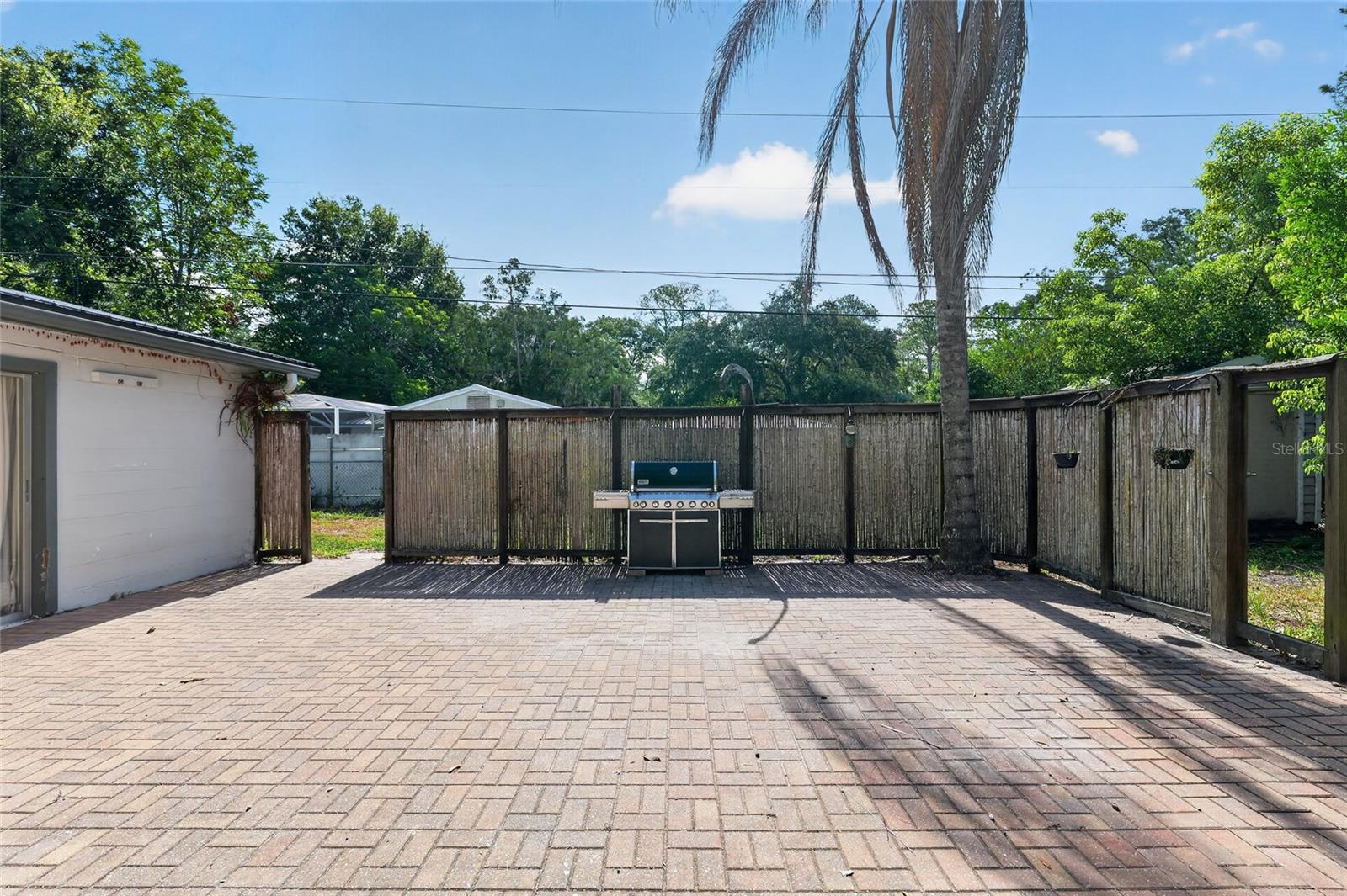 HAMPTON HEIGHTS - Residential