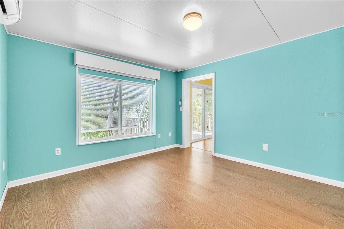 LAZY LAGOON MOB HME PARK COOP - Residential