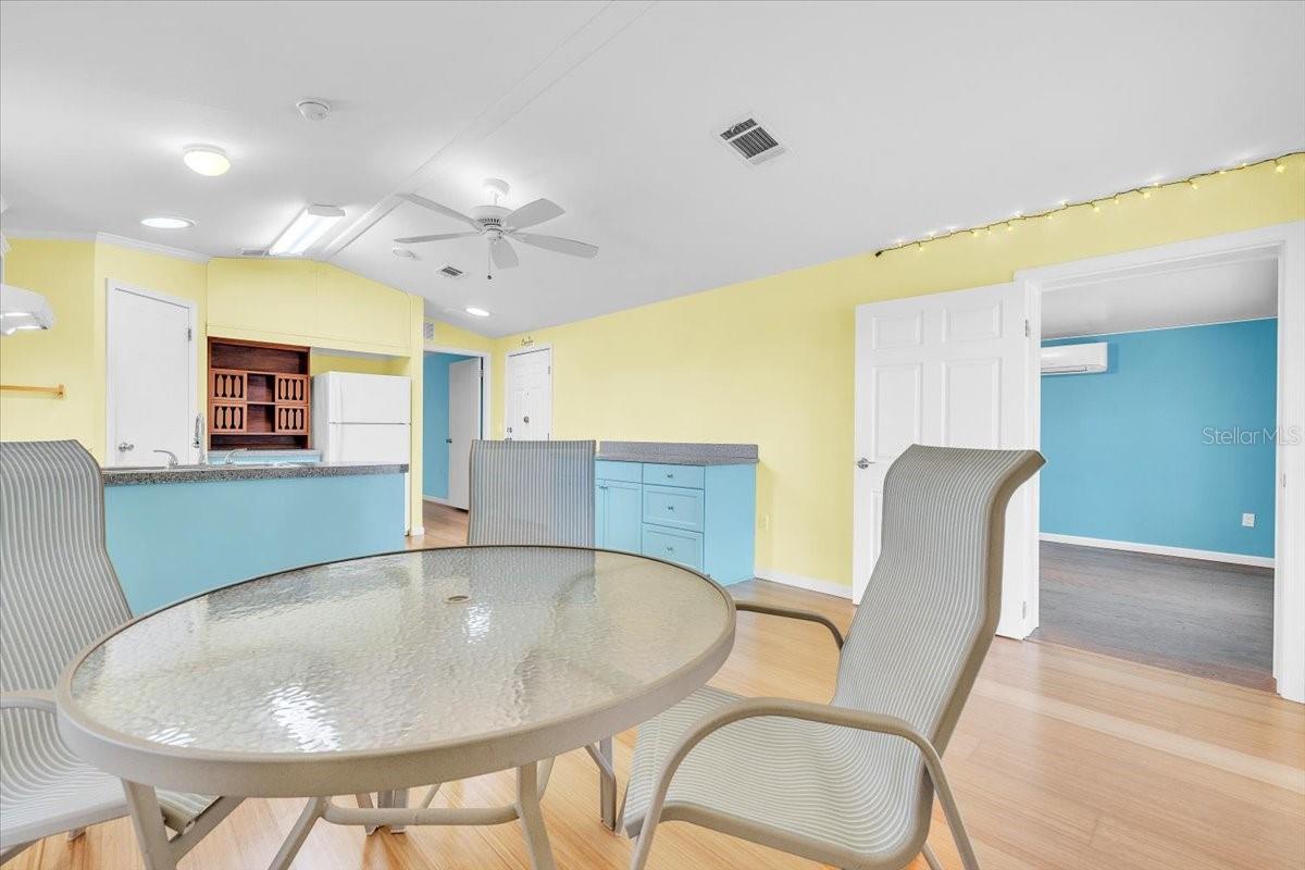 LAZY LAGOON MOB HME PARK COOP - Residential