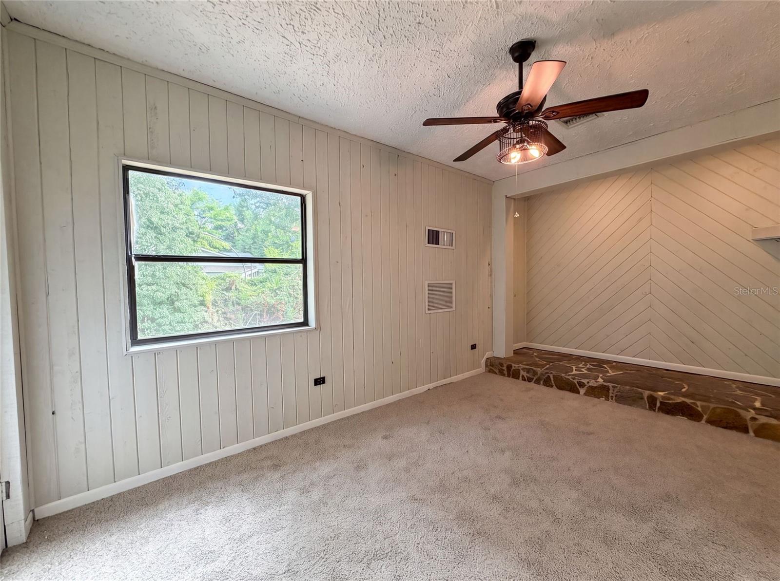SUNCREST - Residential