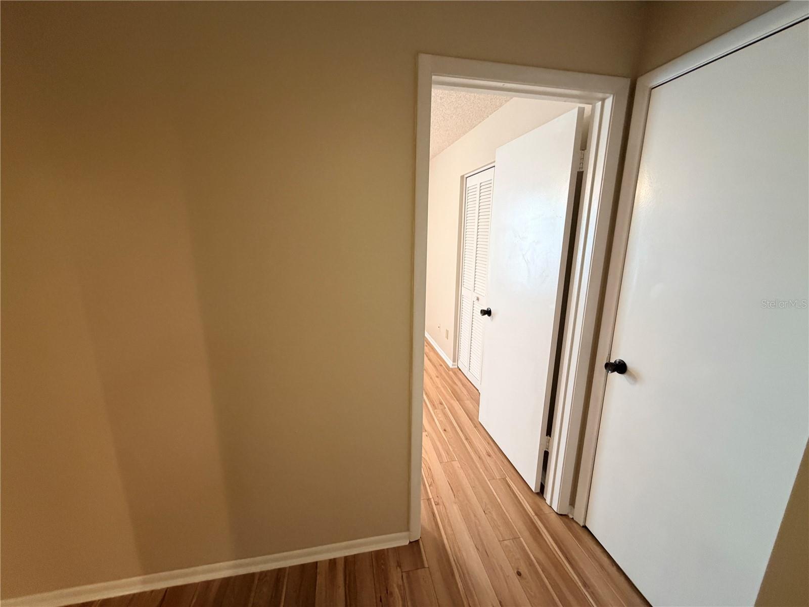 CHATEAUX WOODS CONDO - Residential