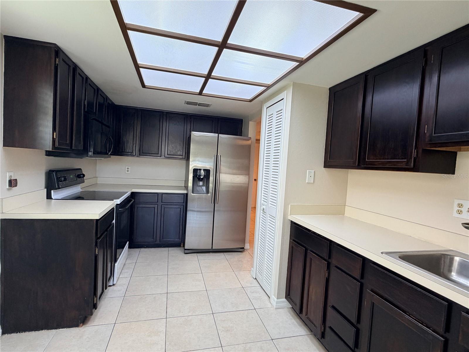 CHATEAUX WOODS CONDO - Residential