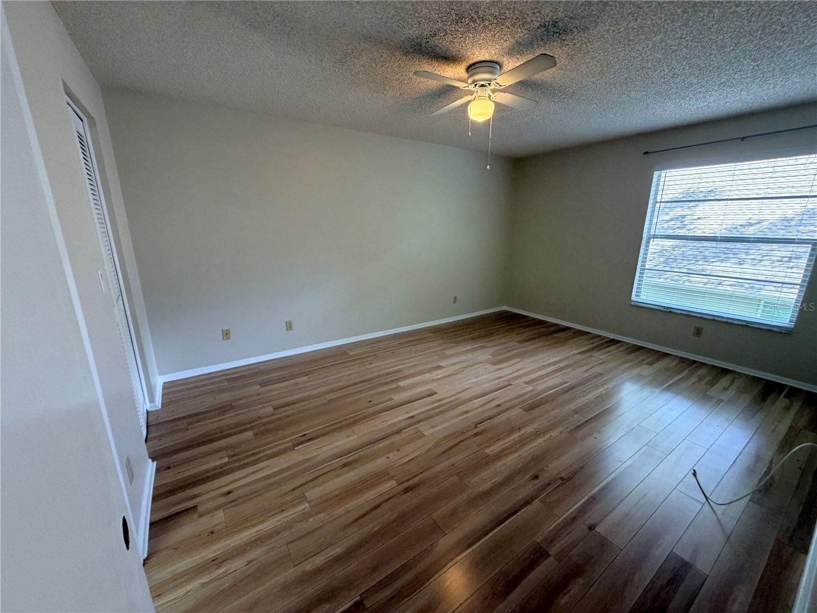 CHATEAUX WOODS CONDO - Residential