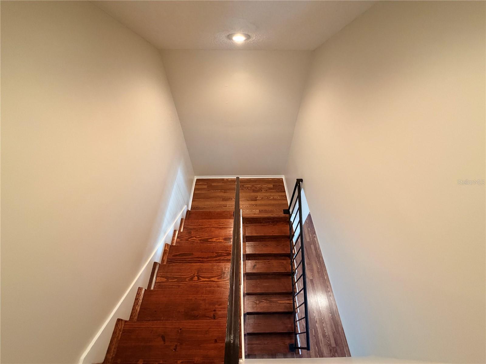 CHATEAUX WOODS CONDO - Residential