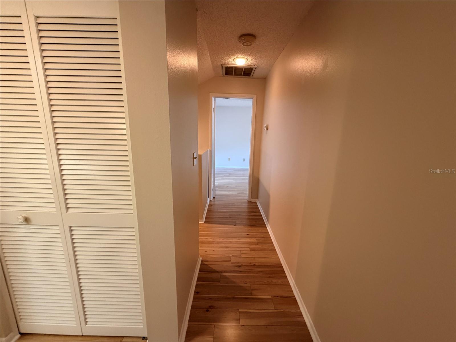 CHATEAUX WOODS CONDO - Residential