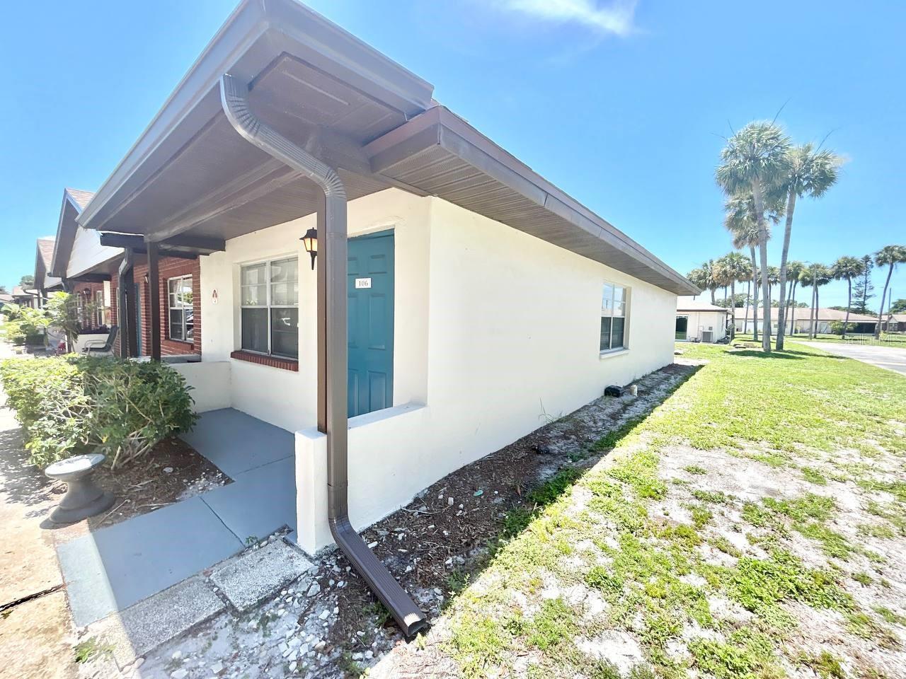 HILL CREST VILLAS - Residential Lease
