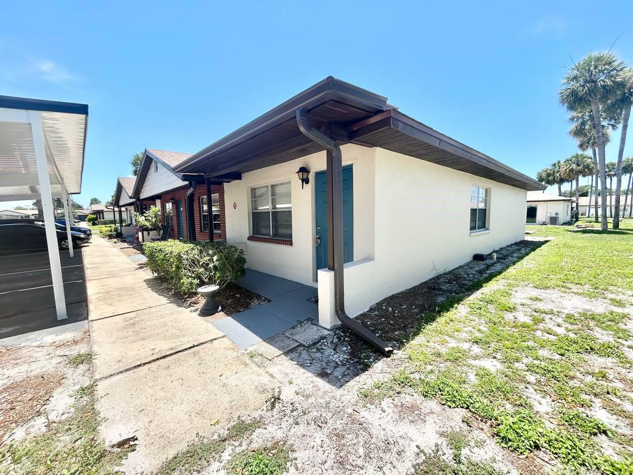 HILL CREST VILLAS - Residential Lease