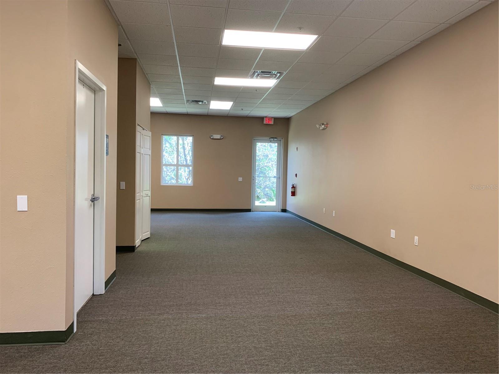 LAKEWOOD RANCH CORP PARK - Commercial Lease