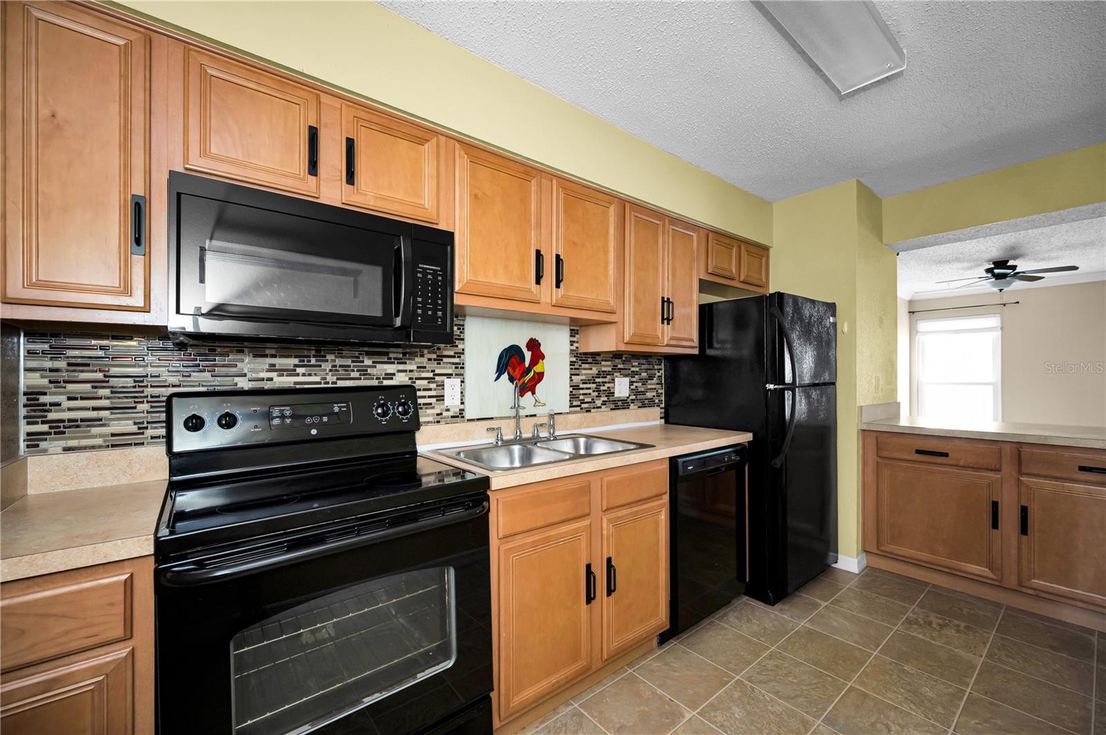 PALMS OF TARPON SPGS - Residential