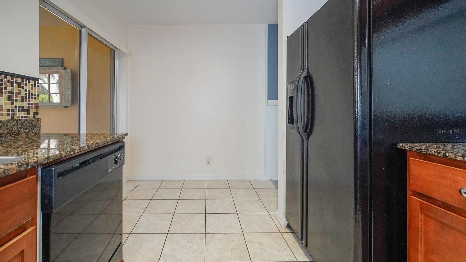COQUINA KEY TWNHMS - Residential Lease
