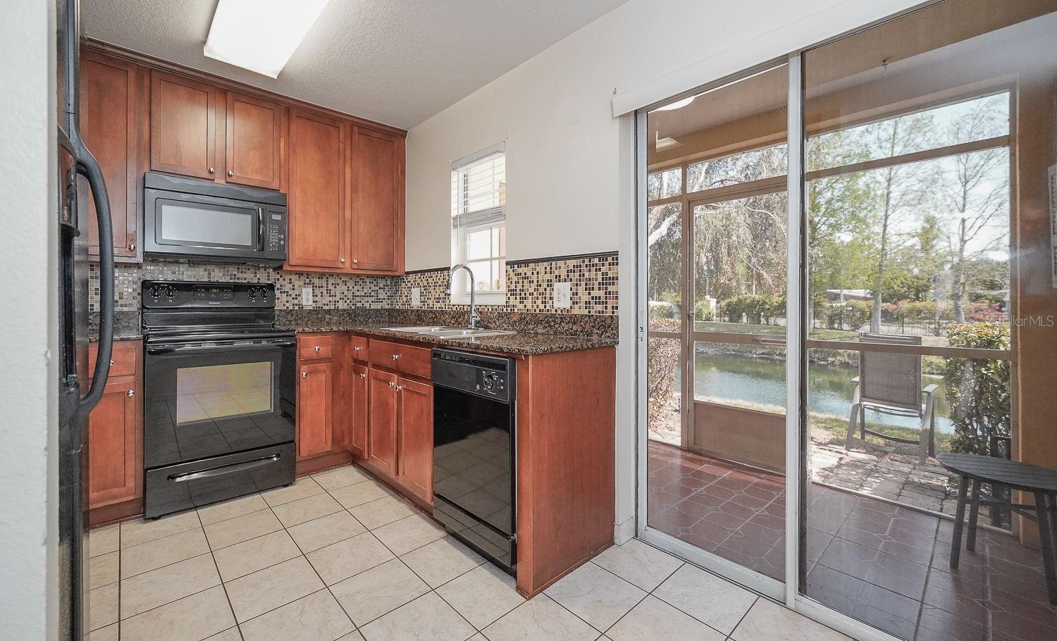 COQUINA KEY TWNHMS - Residential Lease