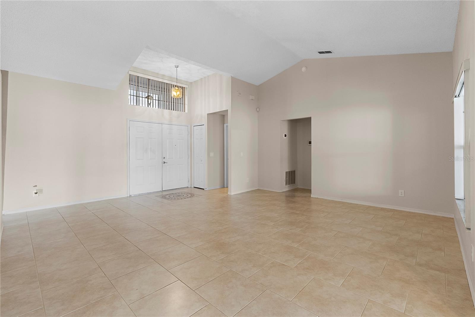 COUNTRY RUN - Residential