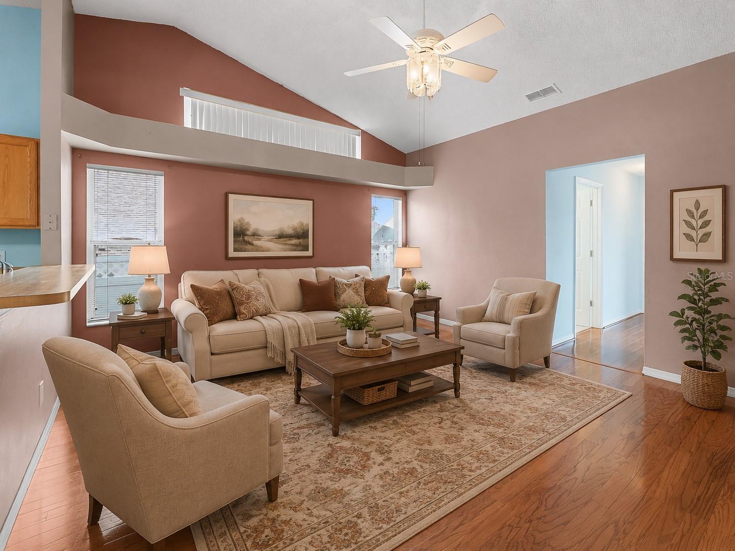 COUNTRY RUN - Residential