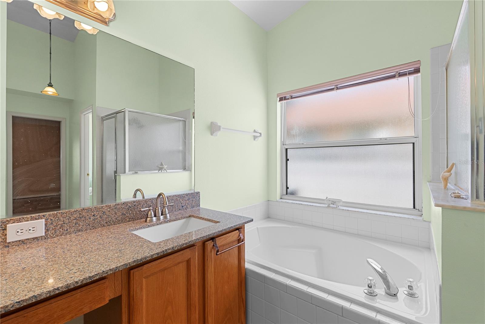 COUNTRY RUN - Residential