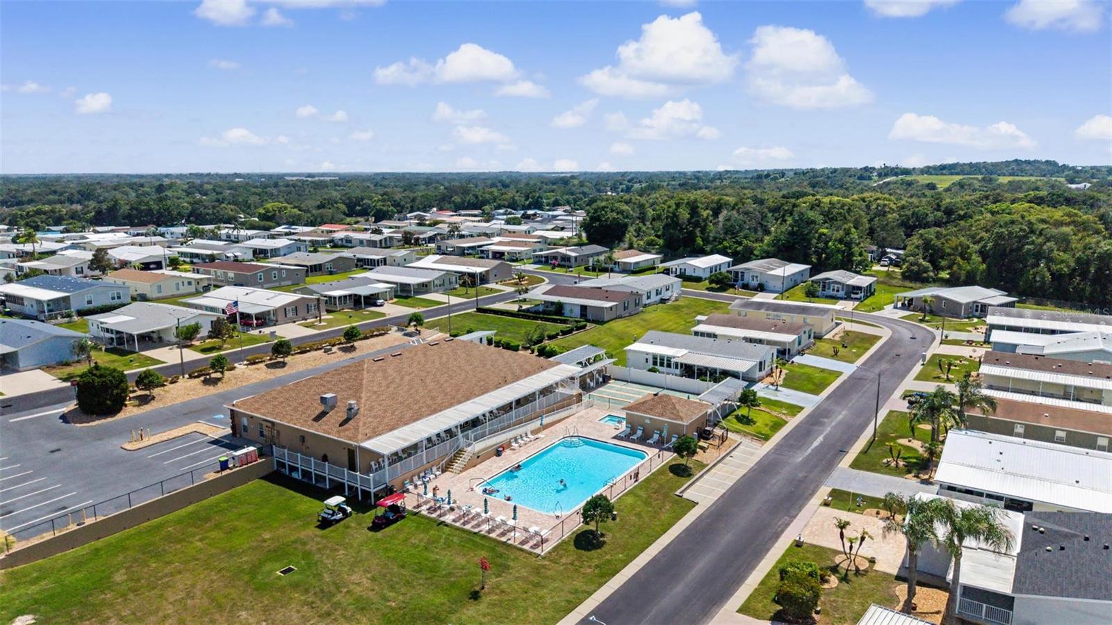 GRAND HORIZONS PH 04 - Residential