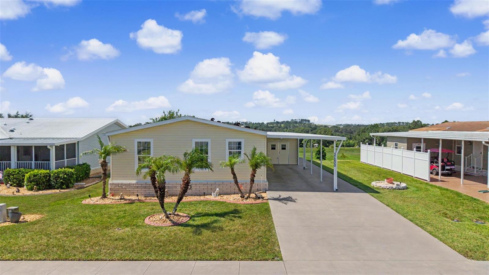 GRAND HORIZONS PH 04 - Residential