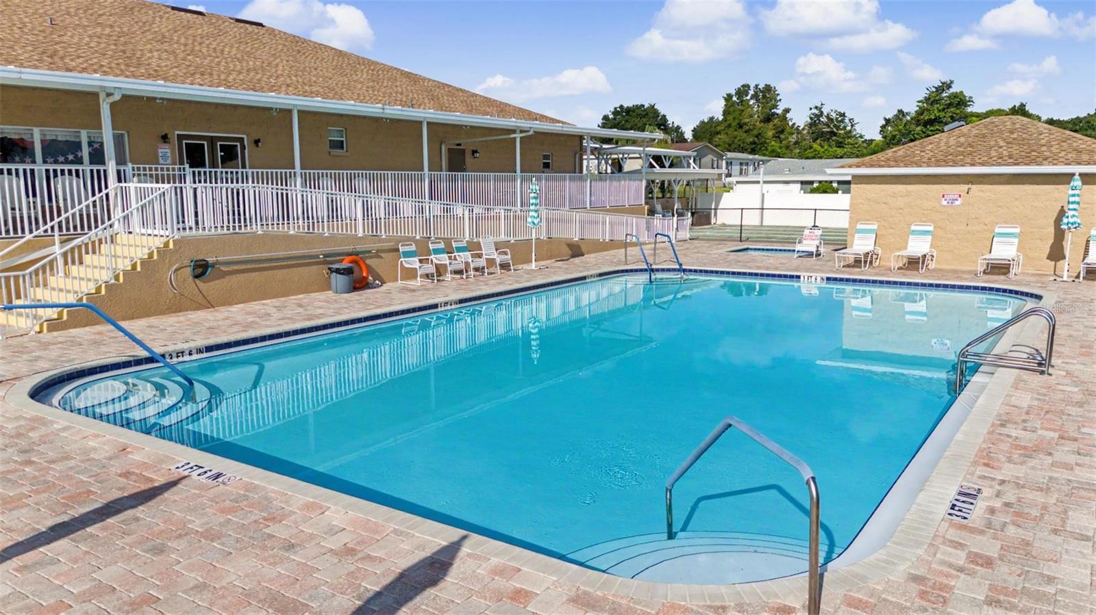 GRAND HORIZONS PH 04 - Residential