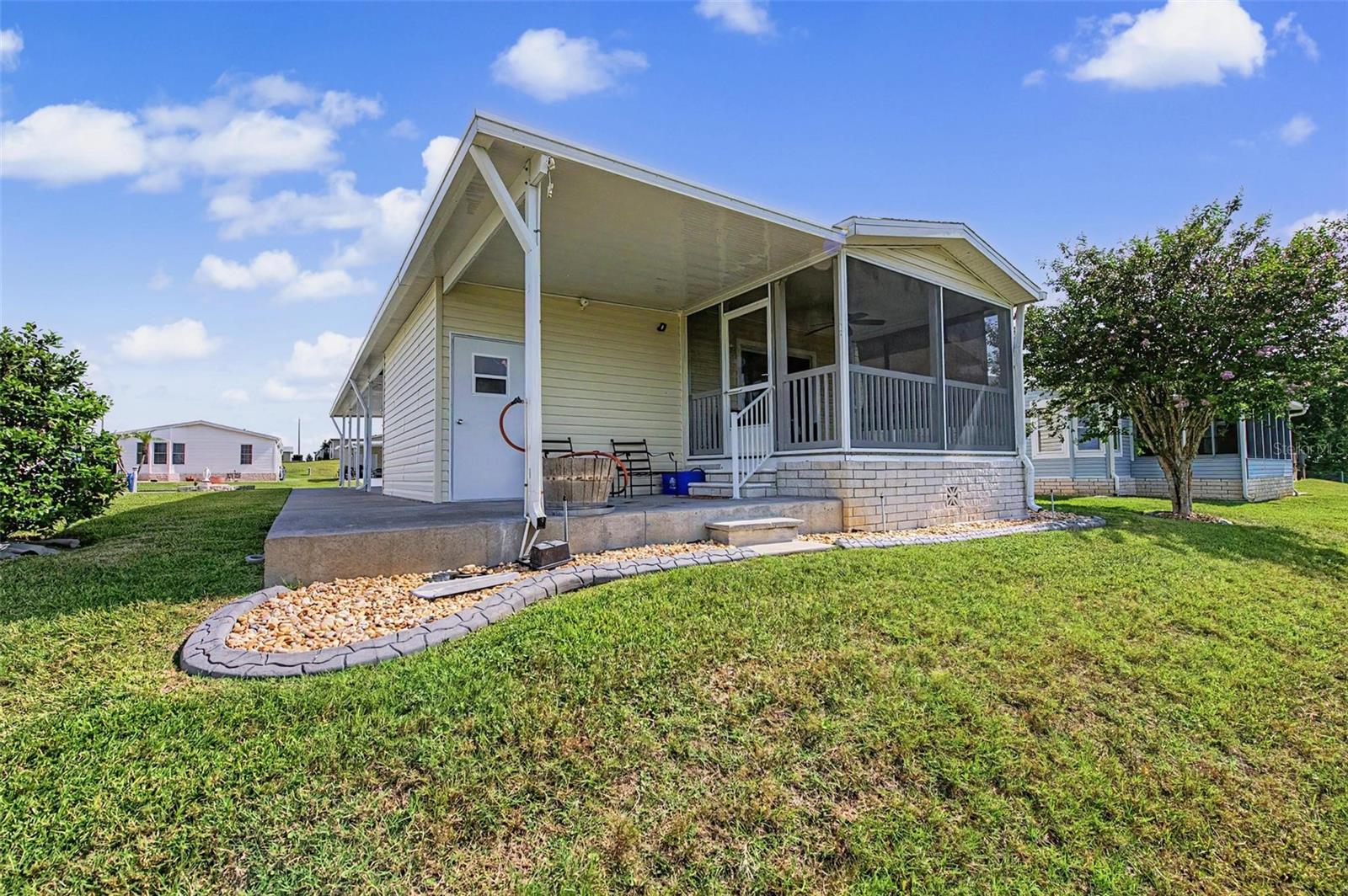 GRAND HORIZONS PH 04 - Residential