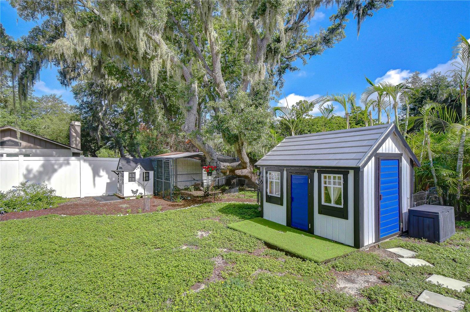 BLOOMINGDALE - Residential