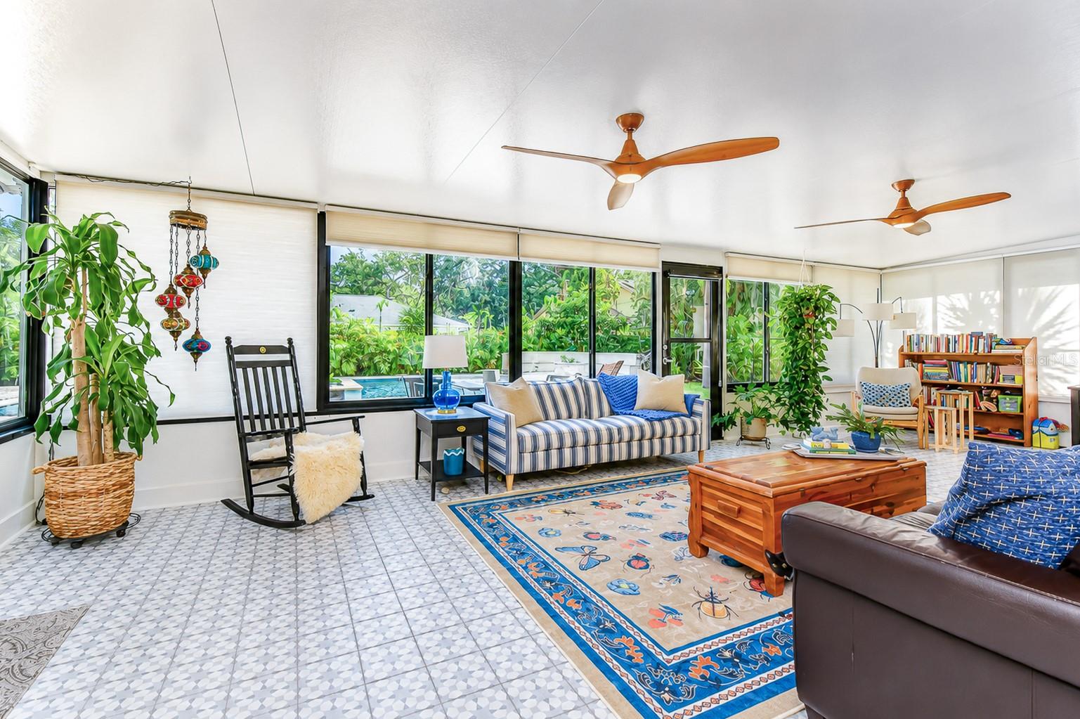 BLOOMINGDALE - Residential