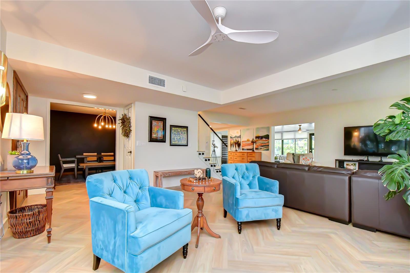 BLOOMINGDALE - Residential