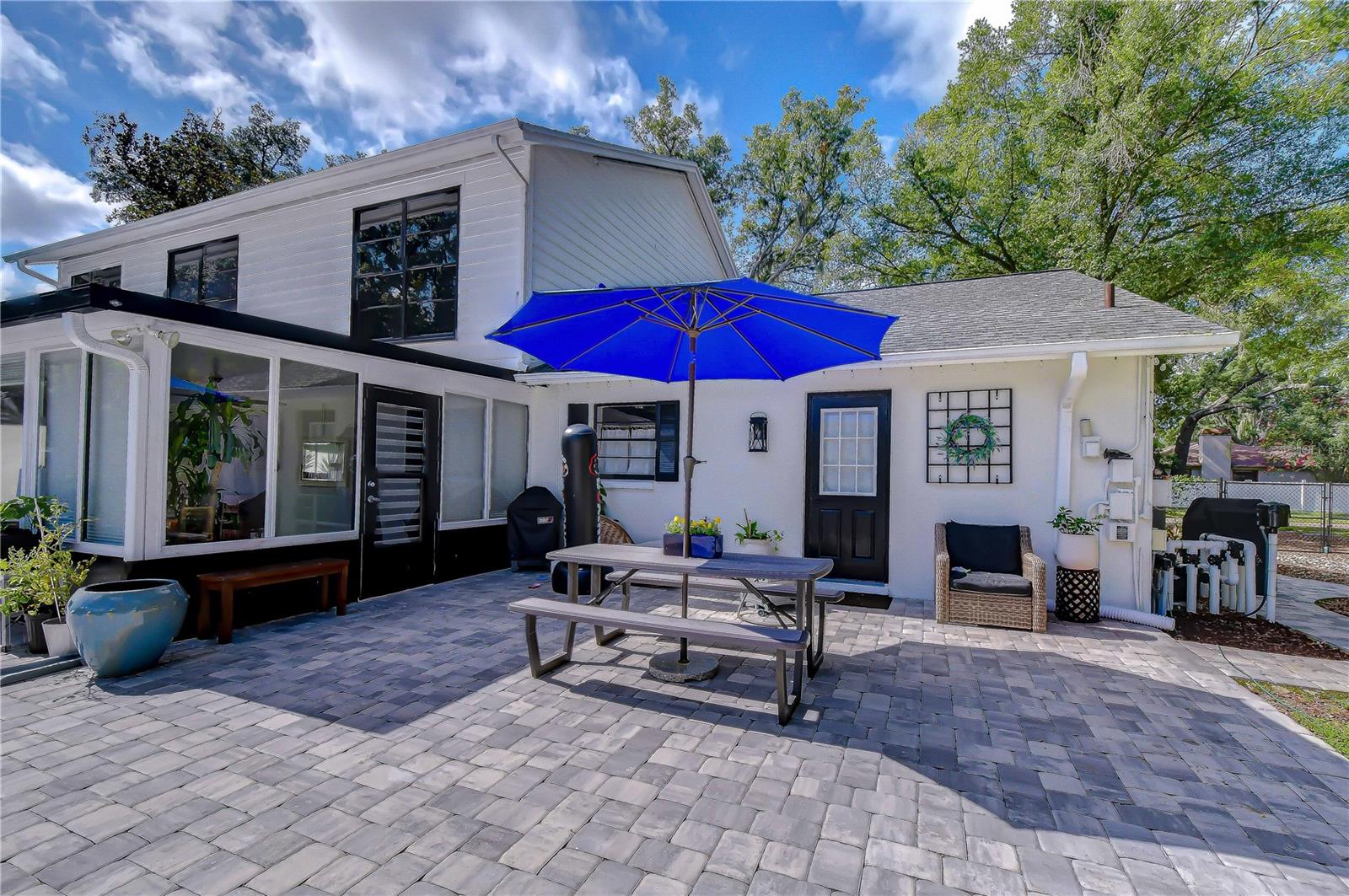 BLOOMINGDALE - Residential