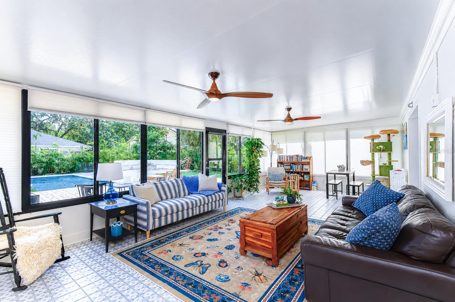 BLOOMINGDALE - Residential