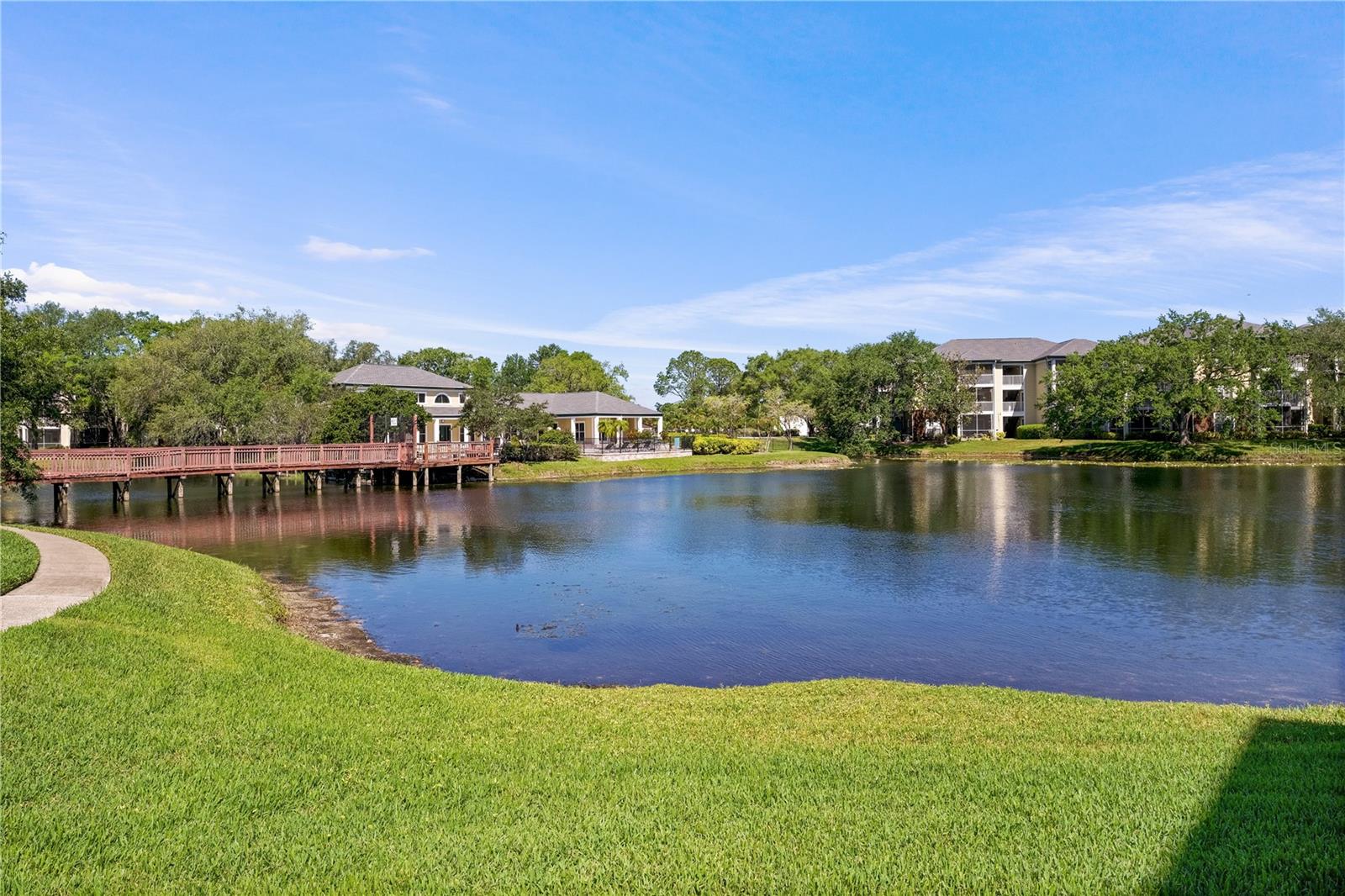 THE LANDINGS OF TAMPA A CONDOM - Residential