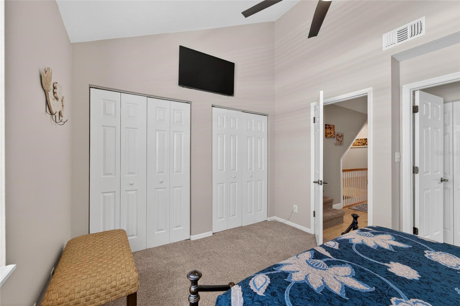 SUNSET REEF - Residential