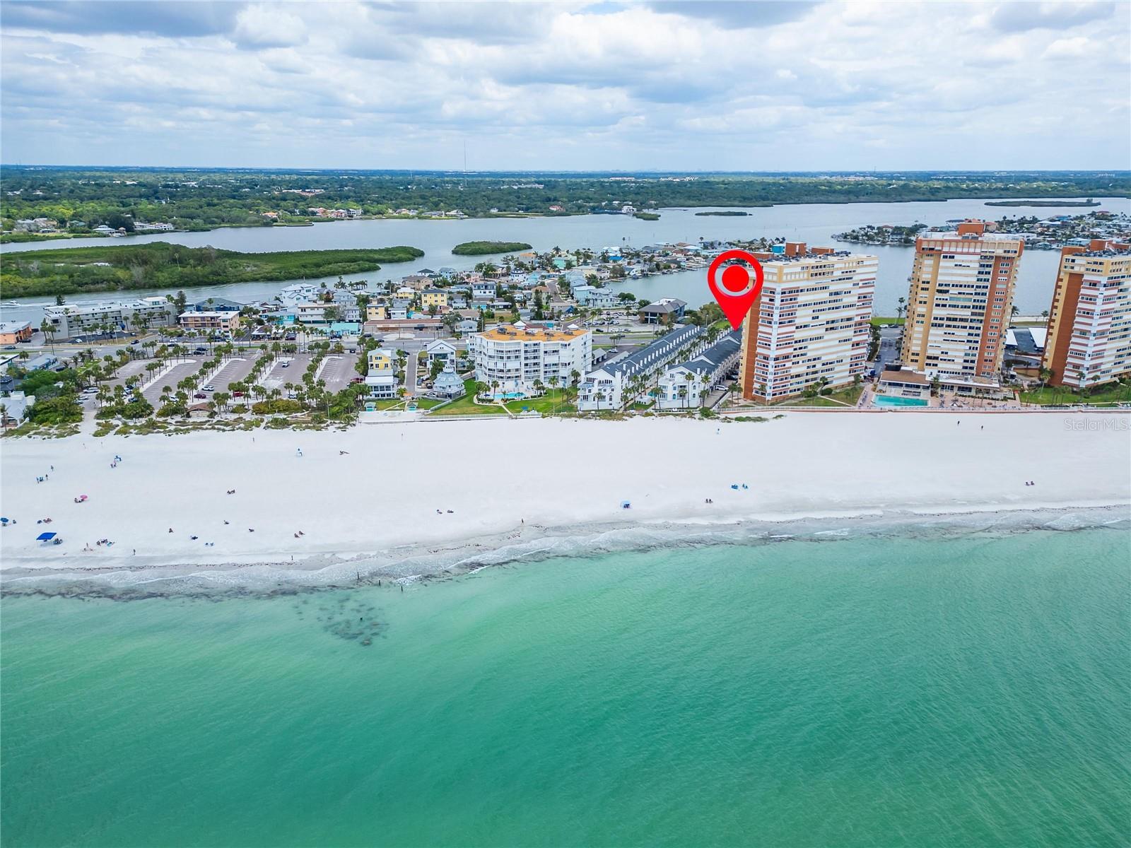 SUNSET REEF - Residential