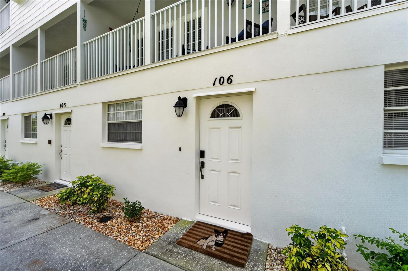 SUNSET REEF - Residential
