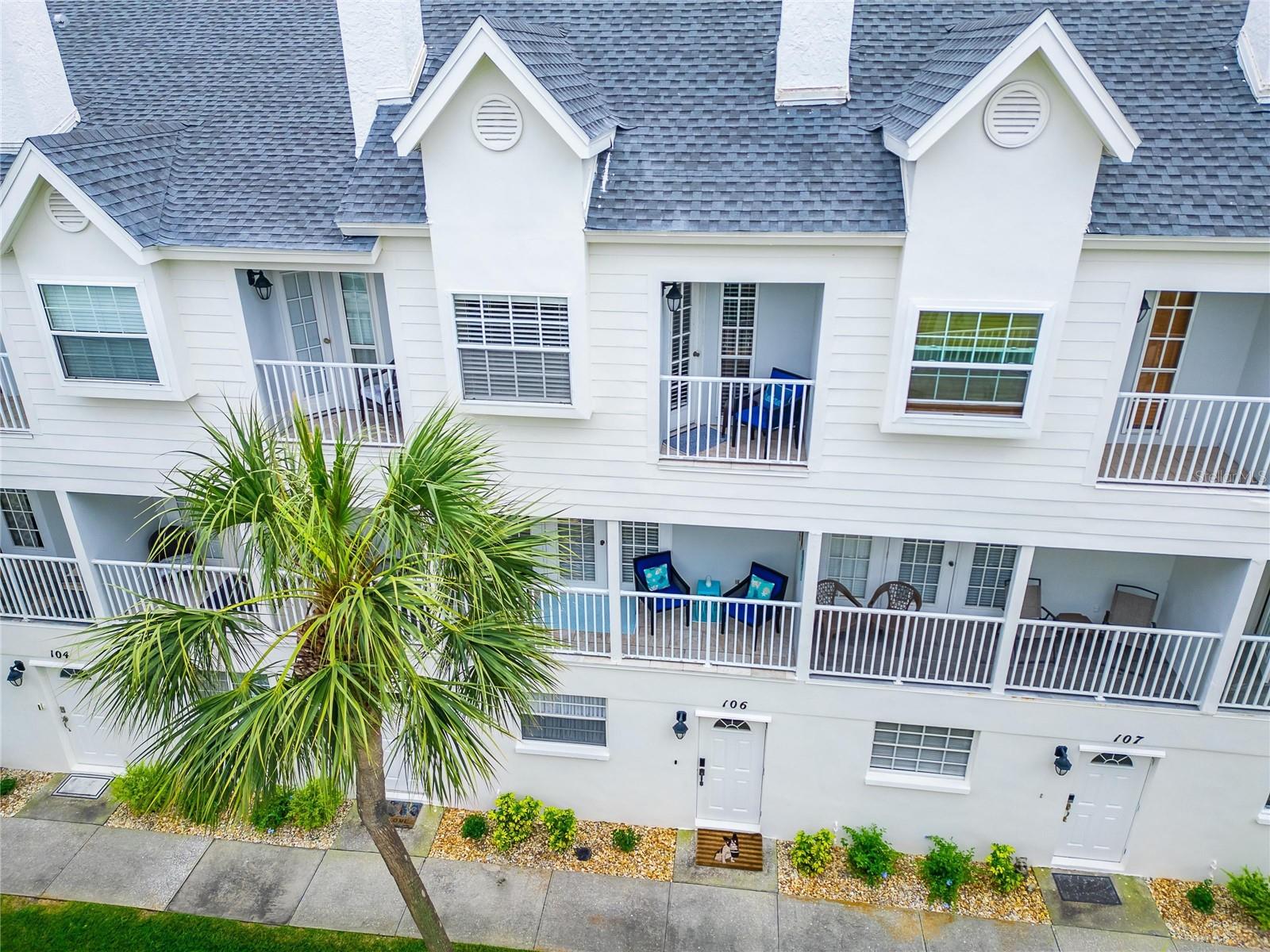SUNSET REEF - Residential