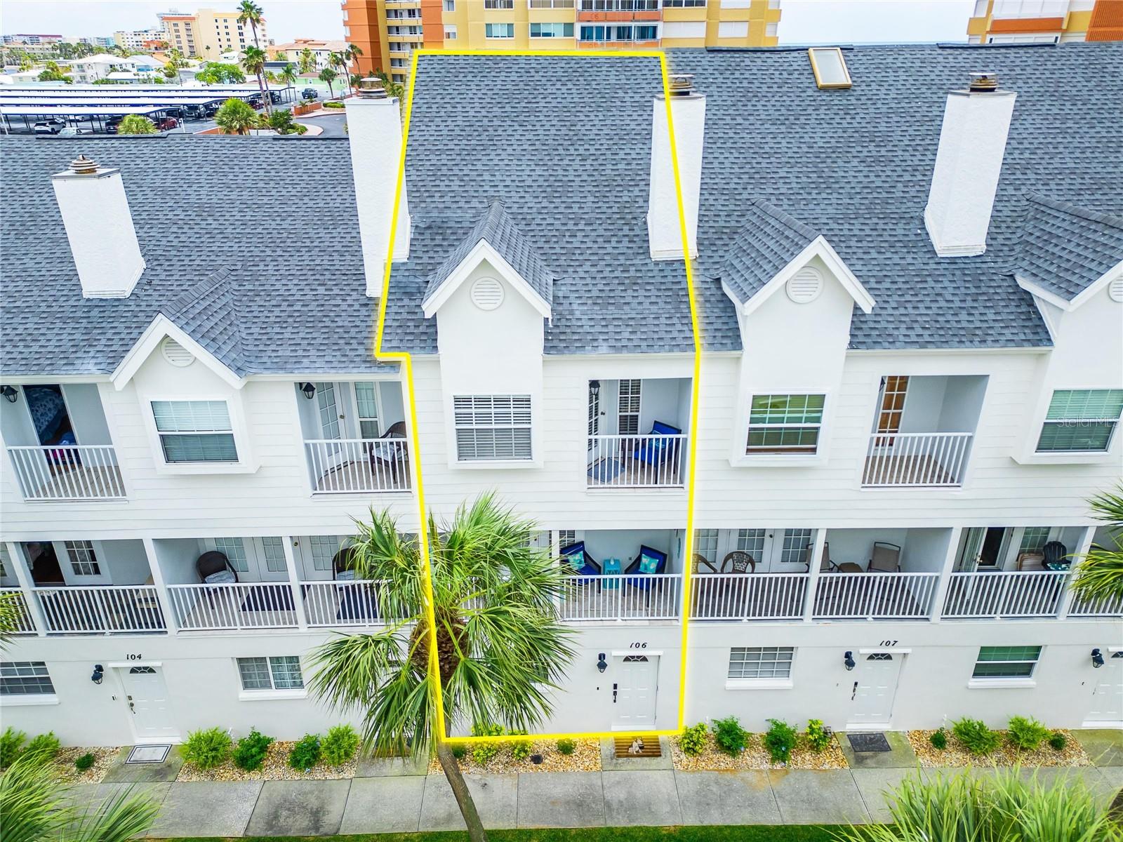 SUNSET REEF - Residential