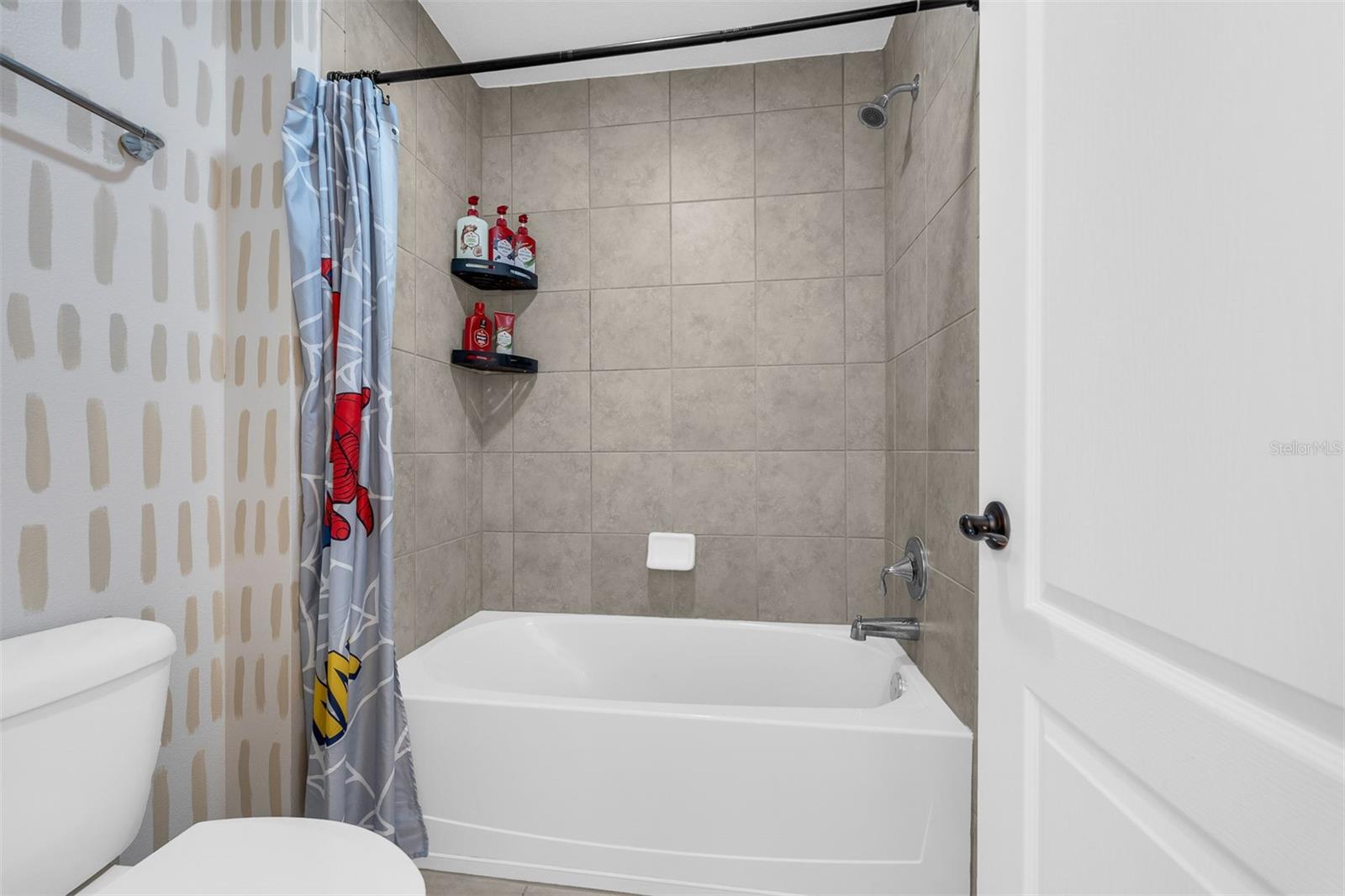 HUNTERS RUN PH 2 - Residential