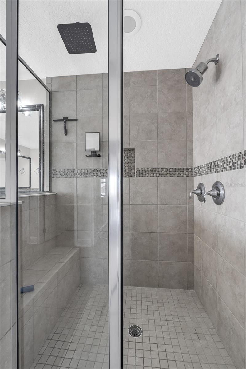 HUNTERS RUN PH 2 - Residential