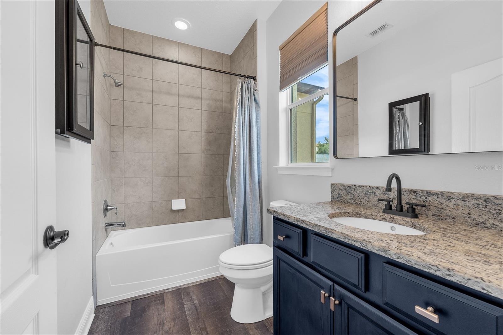 HUNTERS RUN PH 2 - Residential