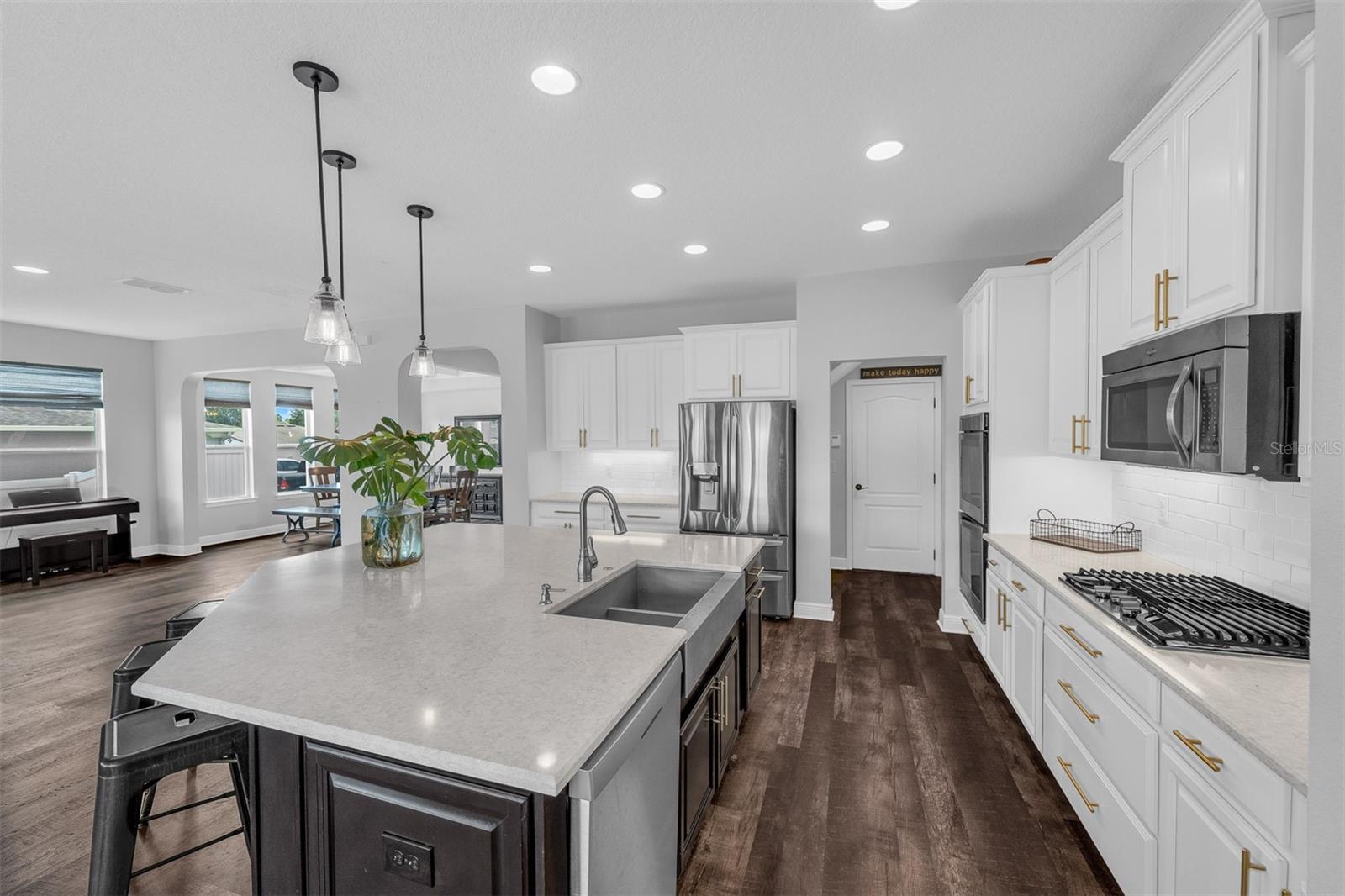 HUNTERS RUN PH 2 - Residential