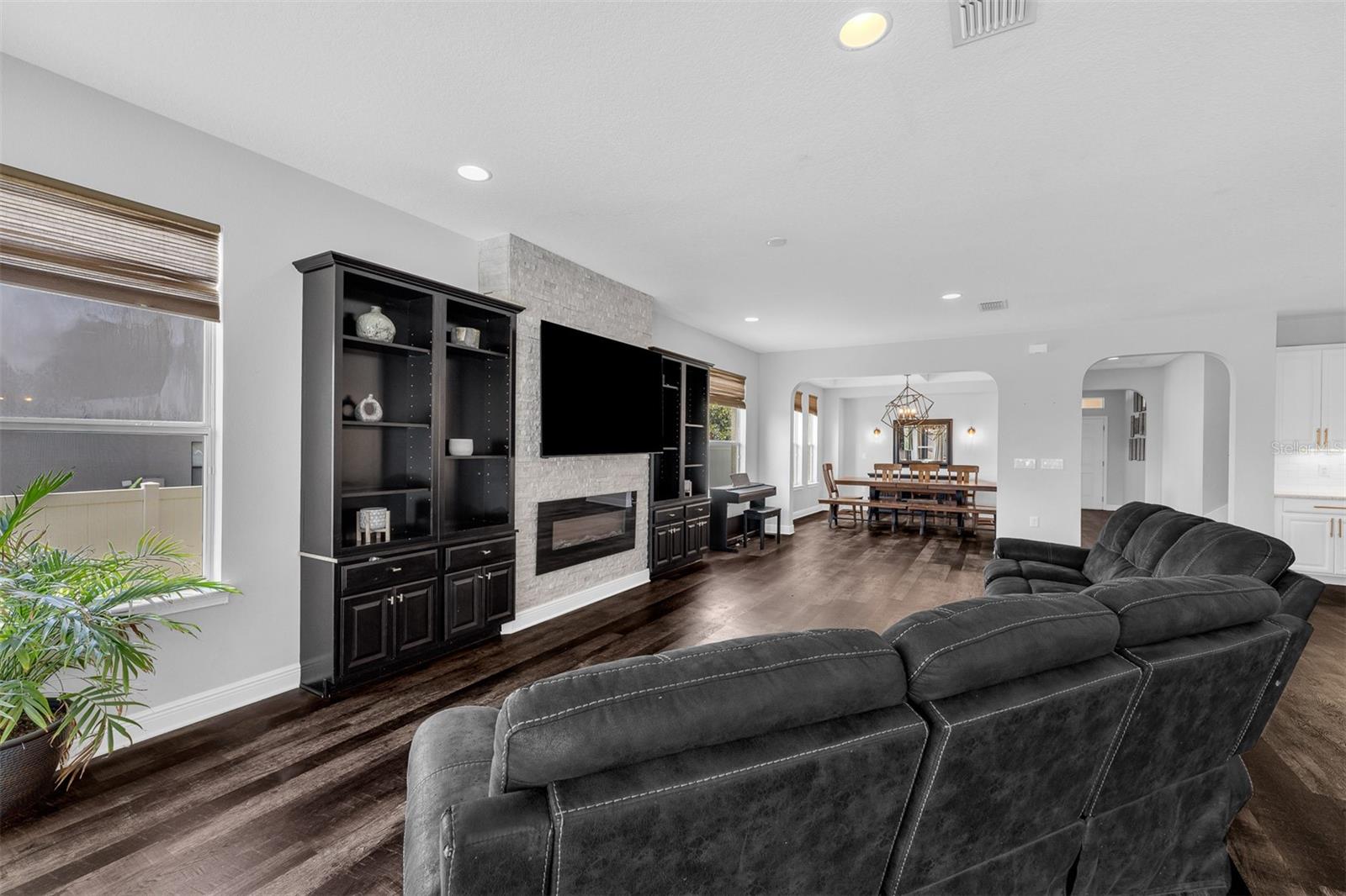 HUNTERS RUN PH 2 - Residential