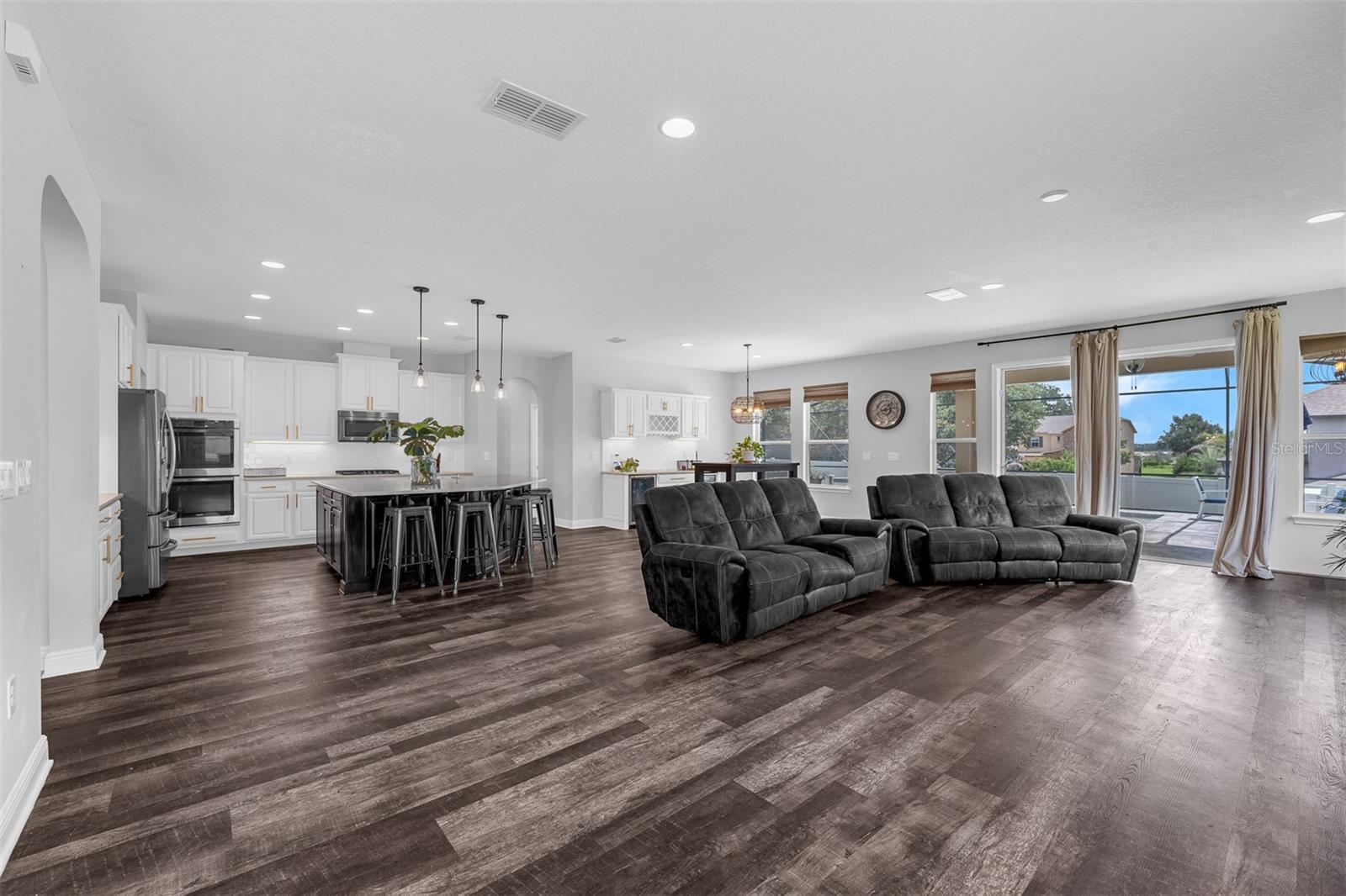 HUNTERS RUN PH 2 - Residential