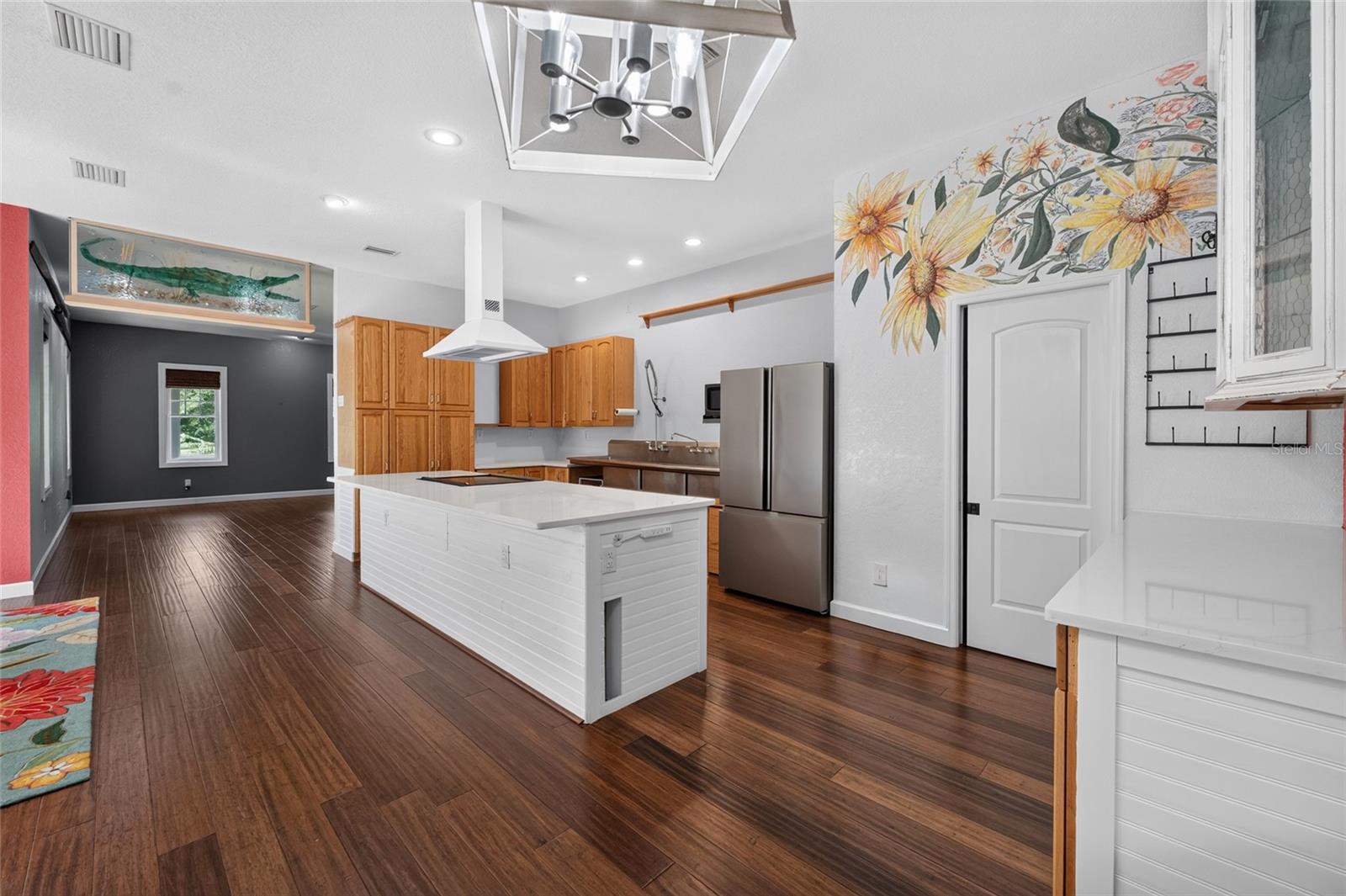 ACERAGE - Residential