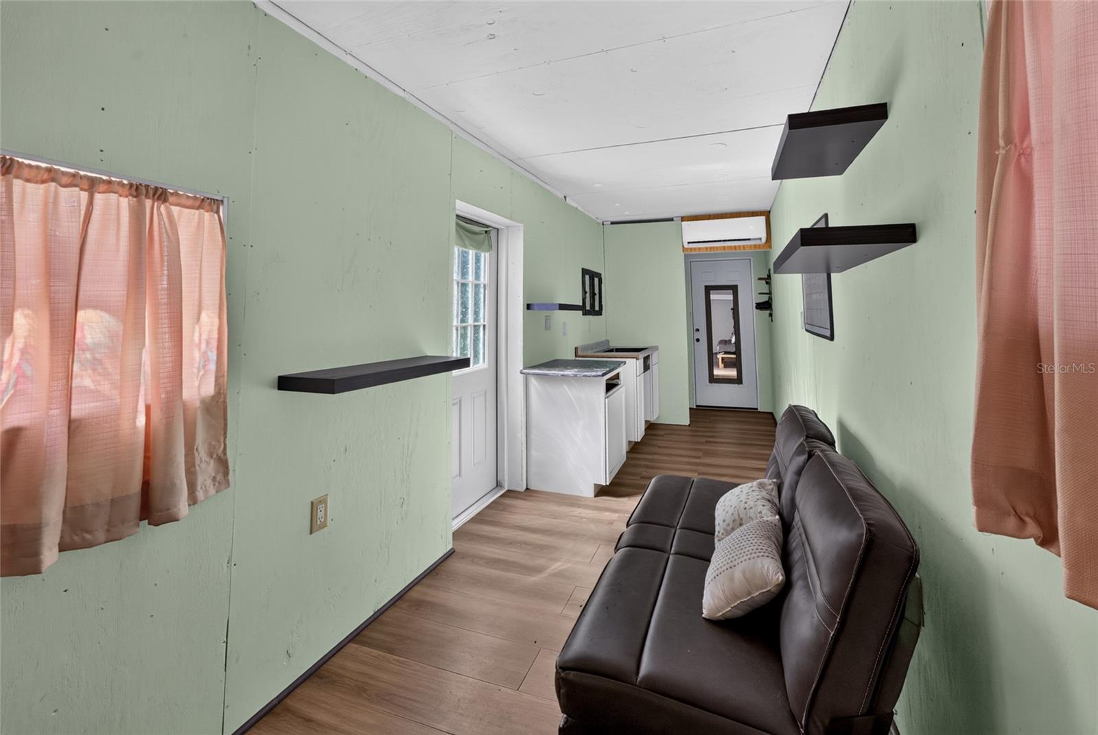 ACERAGE - Residential