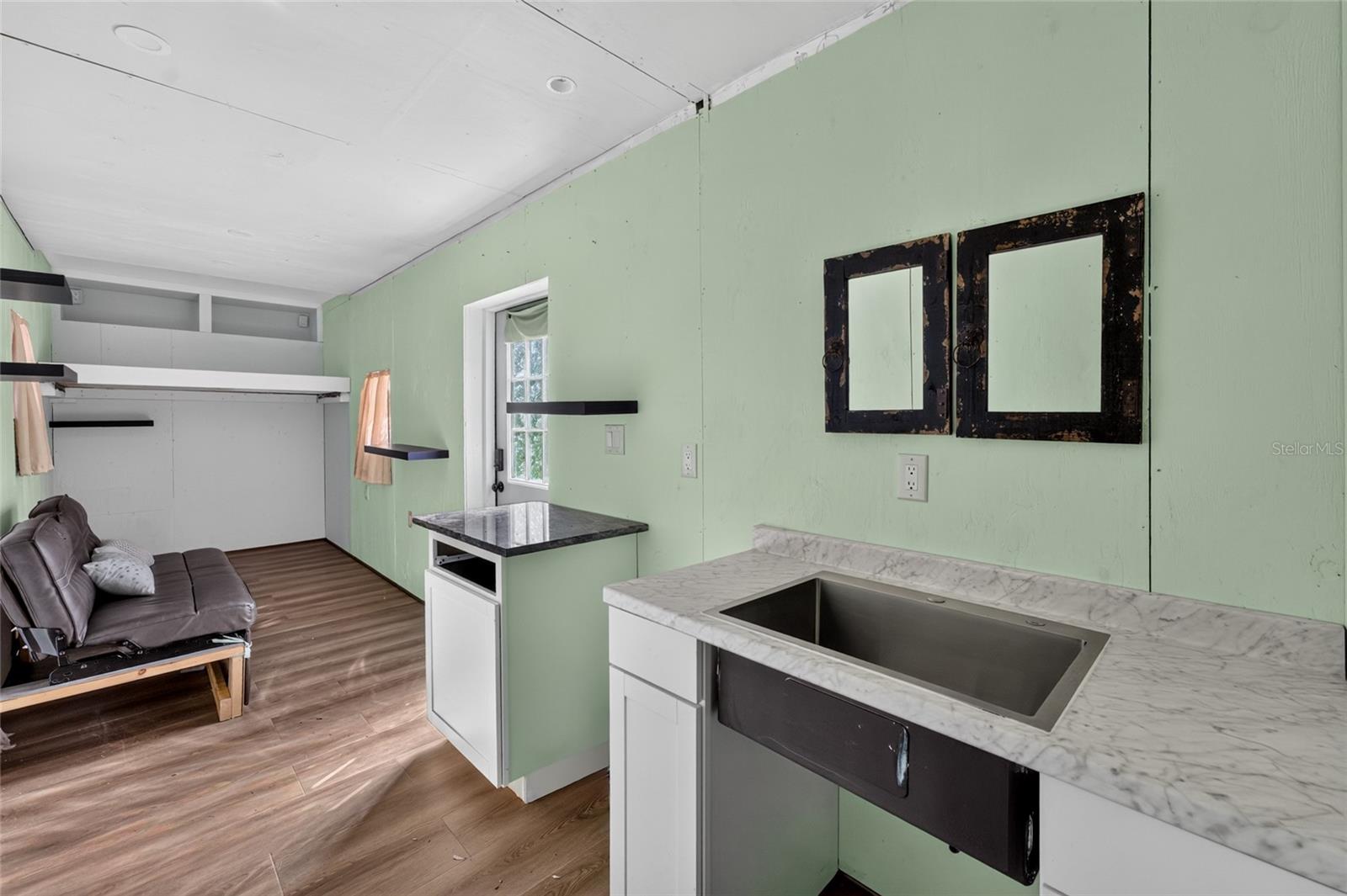 ACERAGE - Residential